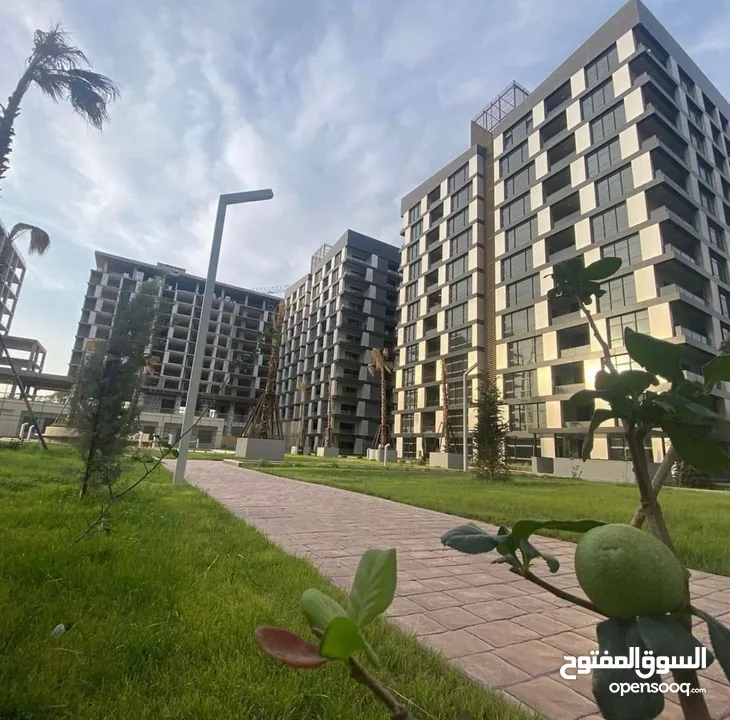 شقة حديثة زيروو للايجار مؤثثة بالكامل مجمع بغداد رزدنس المنطقه الخضراء  مساحة 130 متر
