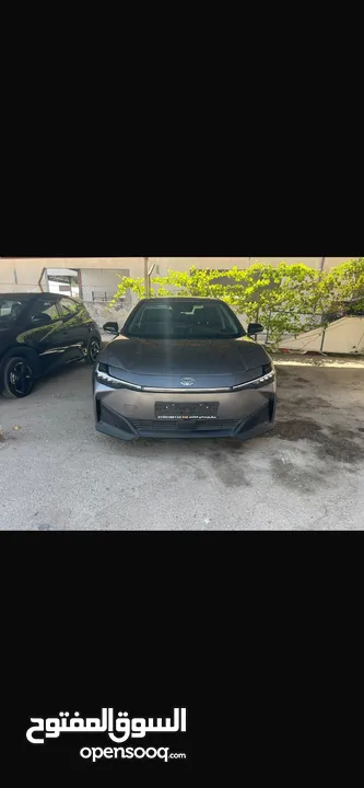 تويوتا bz3 2023 البطاريه الكبيره للبيع