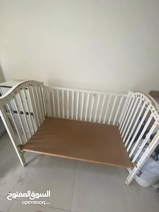 kids bed white color