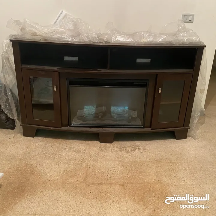 Tv stand with electrical fire place  خزانه للقعده مع فاير بليس كهربائيه