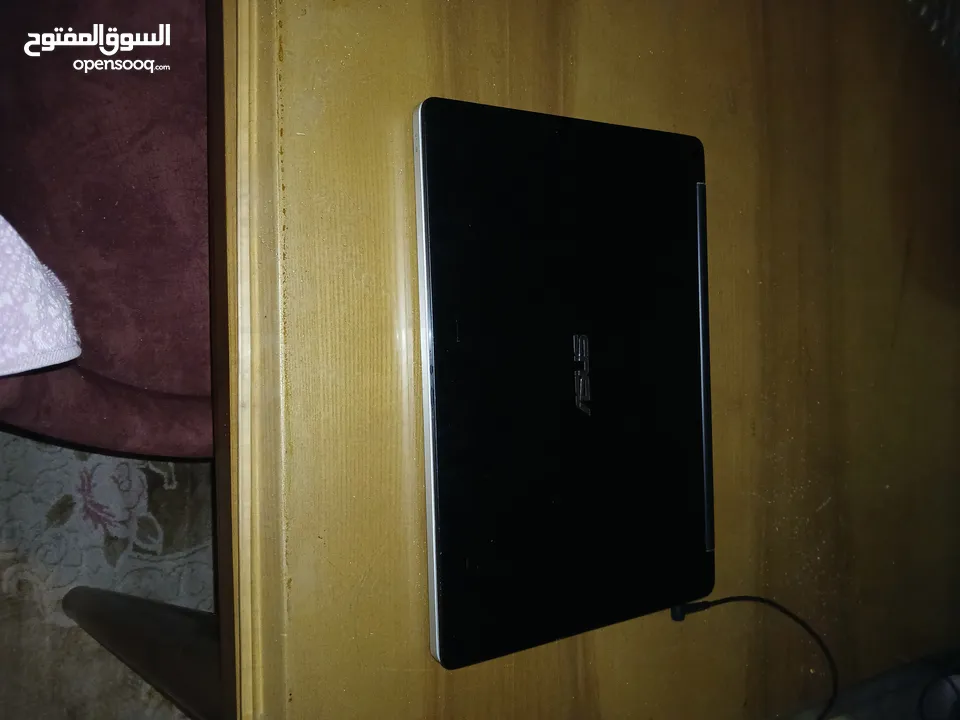 لاب توب اسوز بحاله ممتازه فابريكه بكامل يعمل بكفاءه ومعاه كل مشتملات 15.6 بوصة ومعاه هارد ssd لسرعة