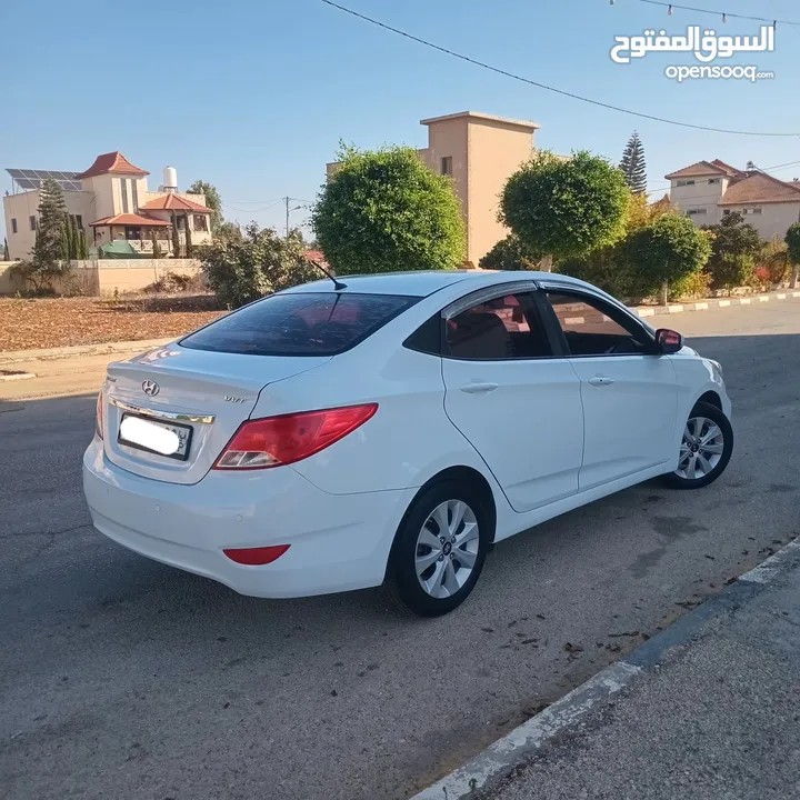 هونداي اكسنت 2016 بنزين أوتوماتيك بصمة وفل إضافات دهان شركة