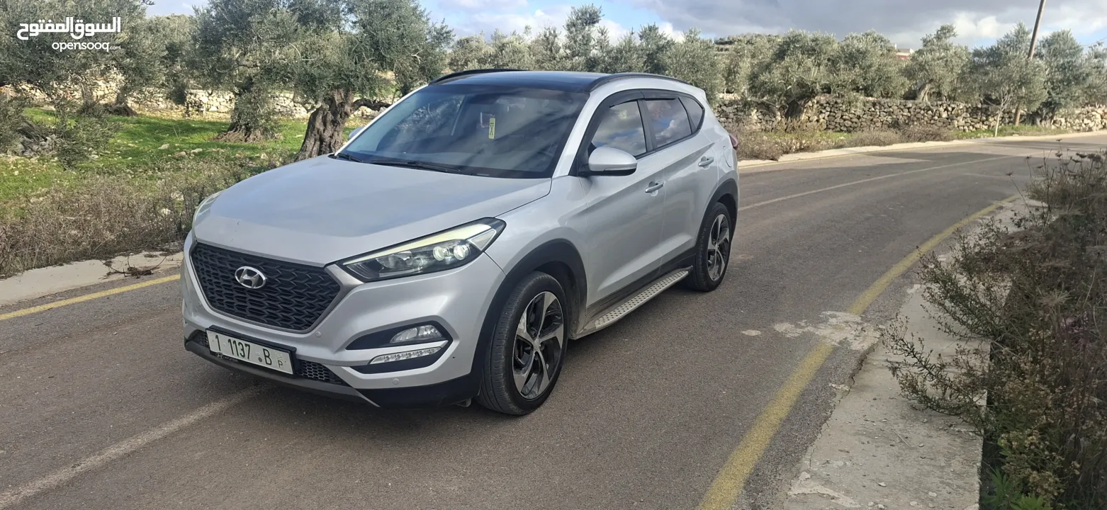 جيب هواندي توسان موديل 2016-ماتور 2000ديزل فل فل اضافات مع فتحة سقف بنوراما الجيب فحص شركة ونخب