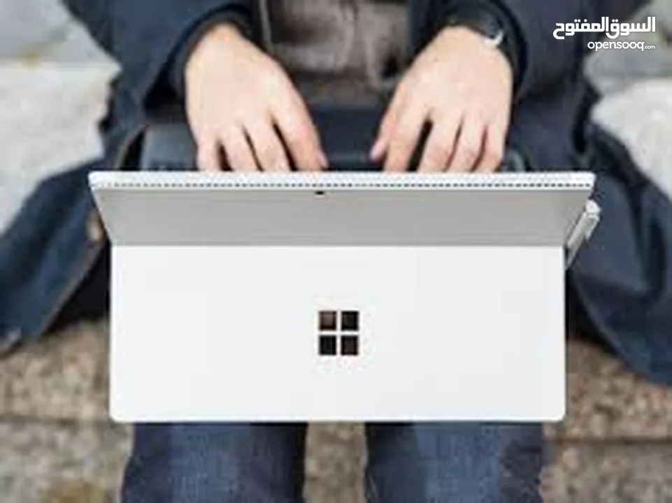 مايكروسوفت سيرفيس Core i7 2in1 بسعر خرافي