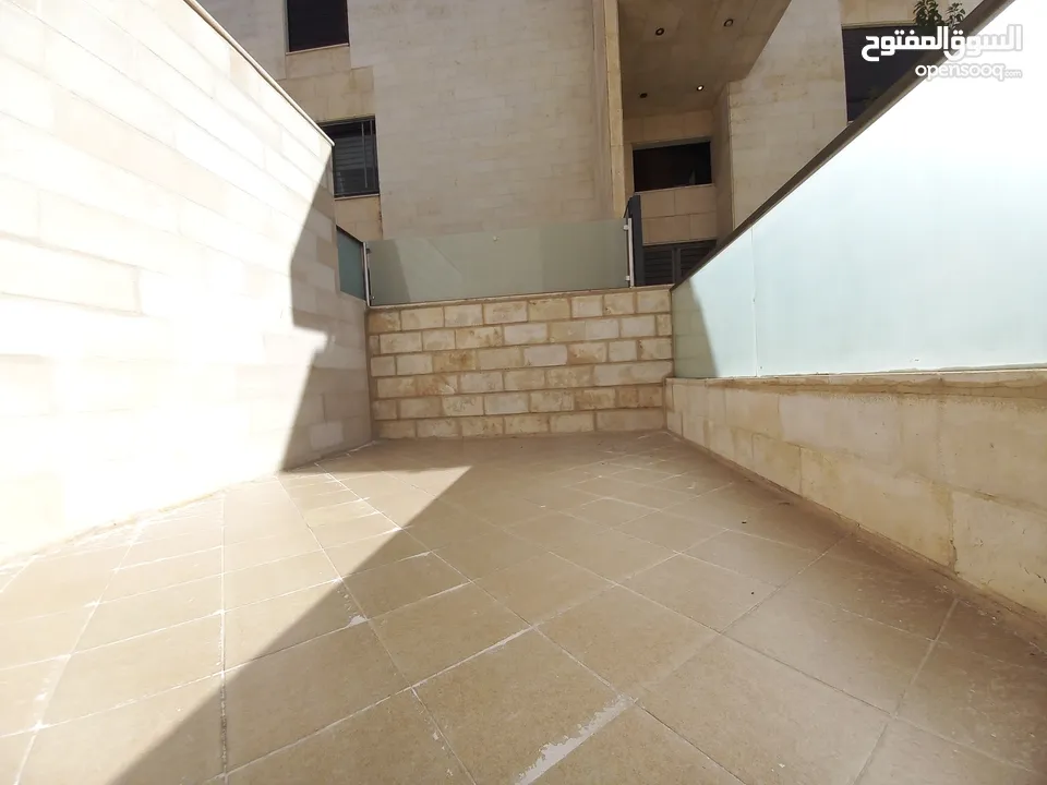 Unfurnished Apartment For Rent In Abdoun  ( Property 36246 )-174805024