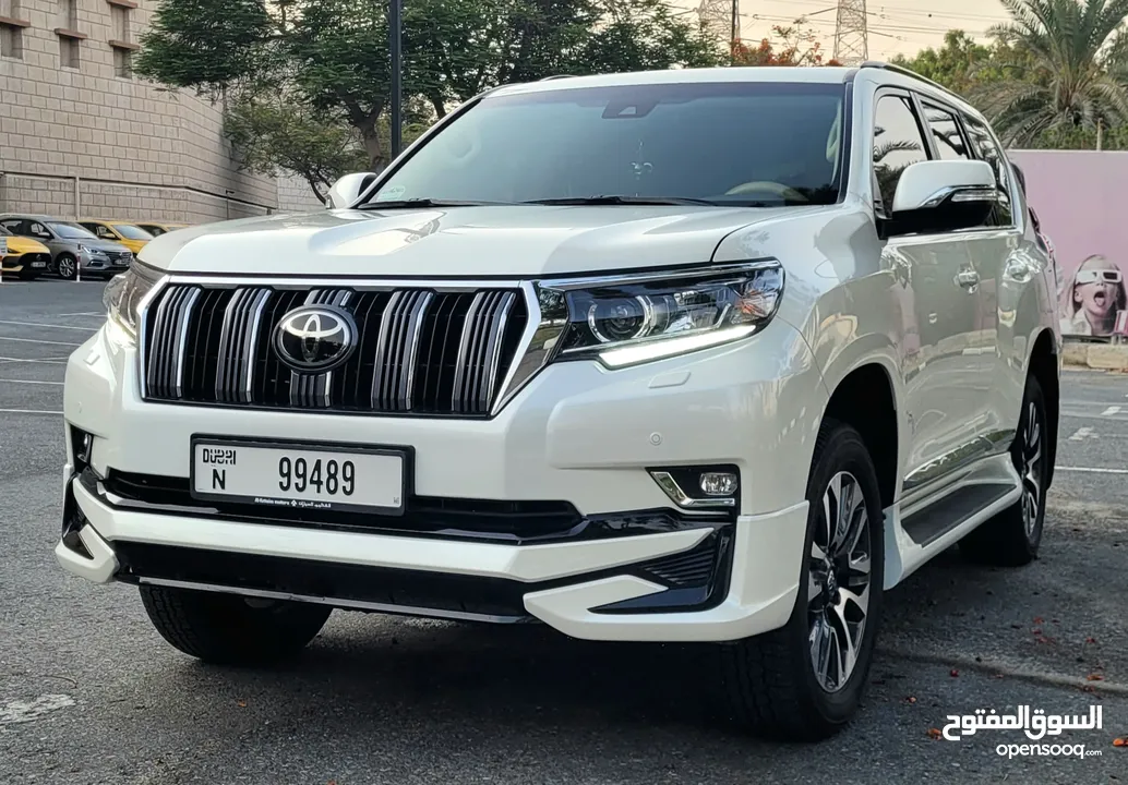 TOYOTA PRADO VXR 2023 GCC 4.L 6 cylinders, warranty +services contract