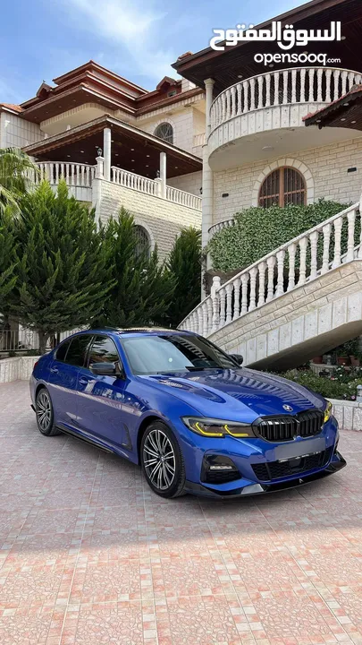 BMW 330e /// M Package