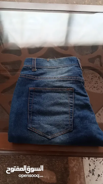 بنطلونين +جاكيت سويتر نايك + بوط للبيع ب 10