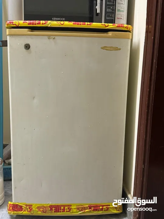 Small Refrigerator @ 18bd