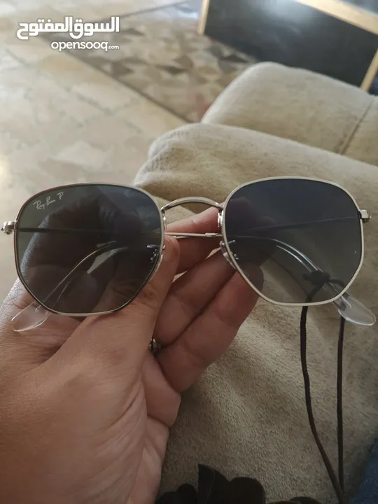 نظارة شمسية رايبان Ray ban ايطالي اصلي جديدة بسعر مغري جدا