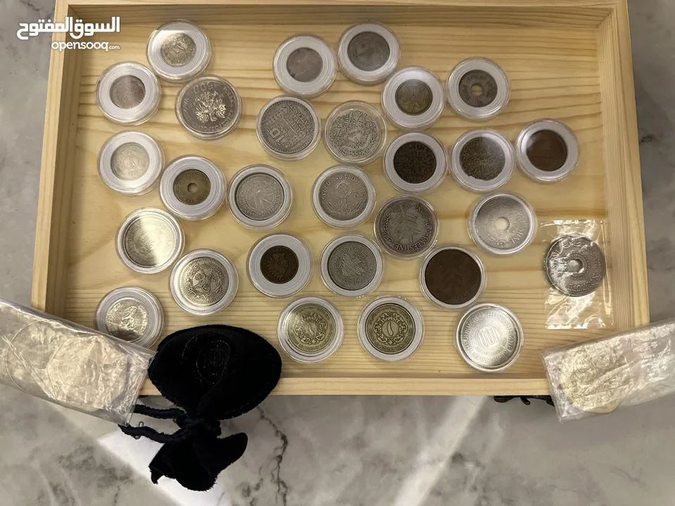 عملات ورقيه ومعدنية
