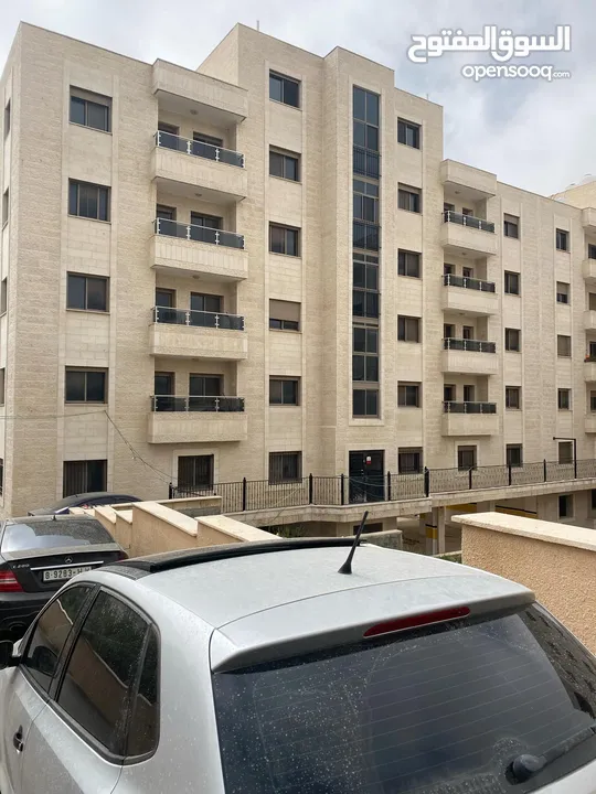 شقة سكنية للبيع