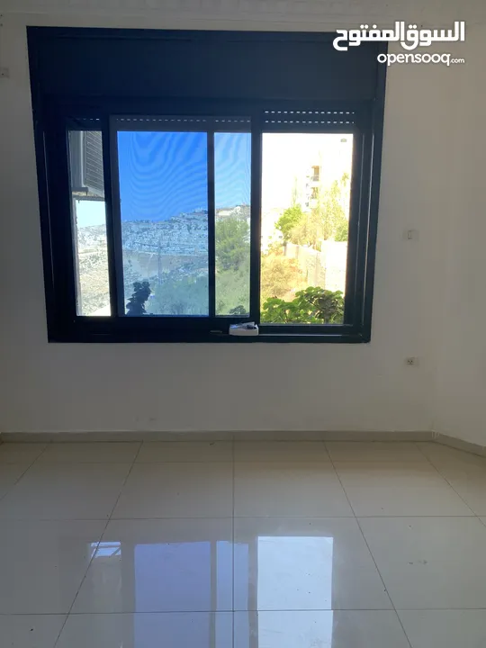 شقة غير مفروش للإيجار