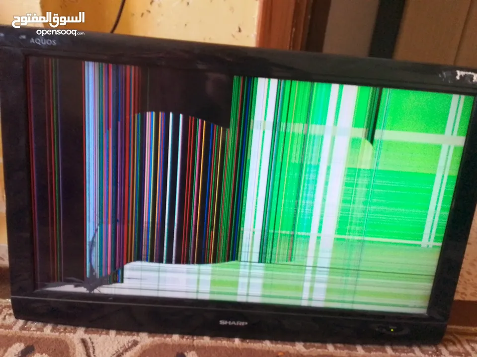 تلفزيون للبيع مكسور