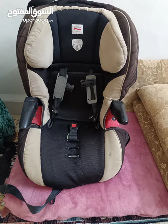 كار سيت(carseat) اطفال  مستعجل للبيع وما بقصر مع الشرا