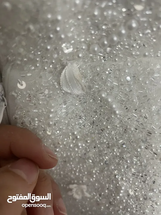 باقل من نص السعر بدلة عروس ابيض سترس يدوي