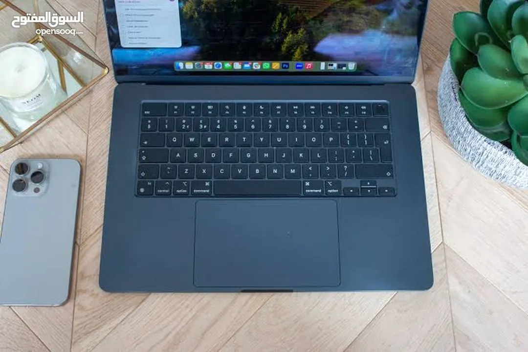 Macbook Air M2 15Inch 512Giga بطاريه 99% جميع   المشتملات الجهاز كالجديد تماما