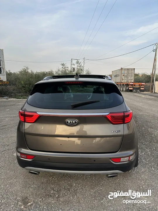 جيب كيا سبورتاج فل مع بنوراما Gt لاين 2000 ديزل سعرر حررق