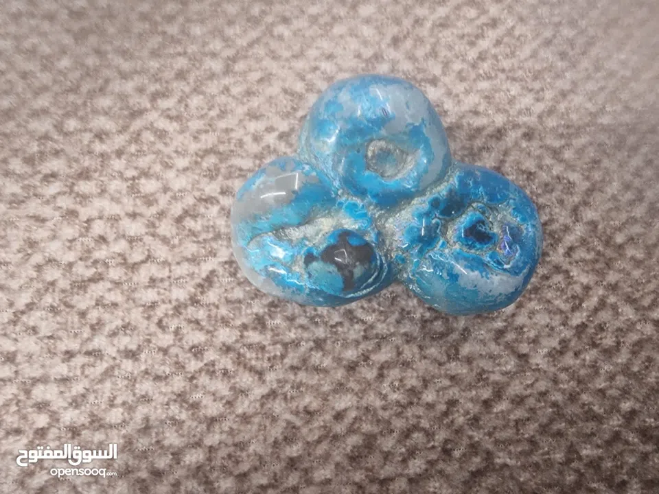 حجر غير معروف