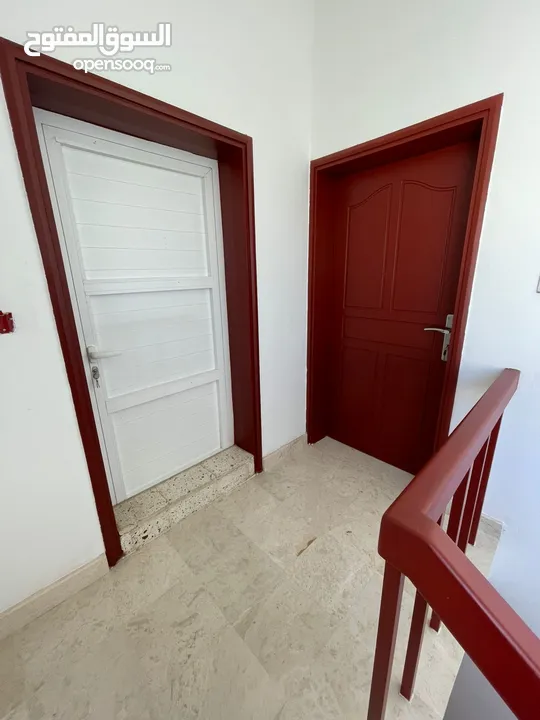 villa for rent in Qurum