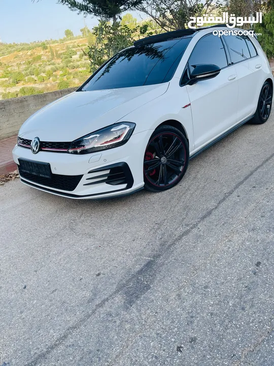 Golf gti 2019 MK7.5 السيارة فل الفل