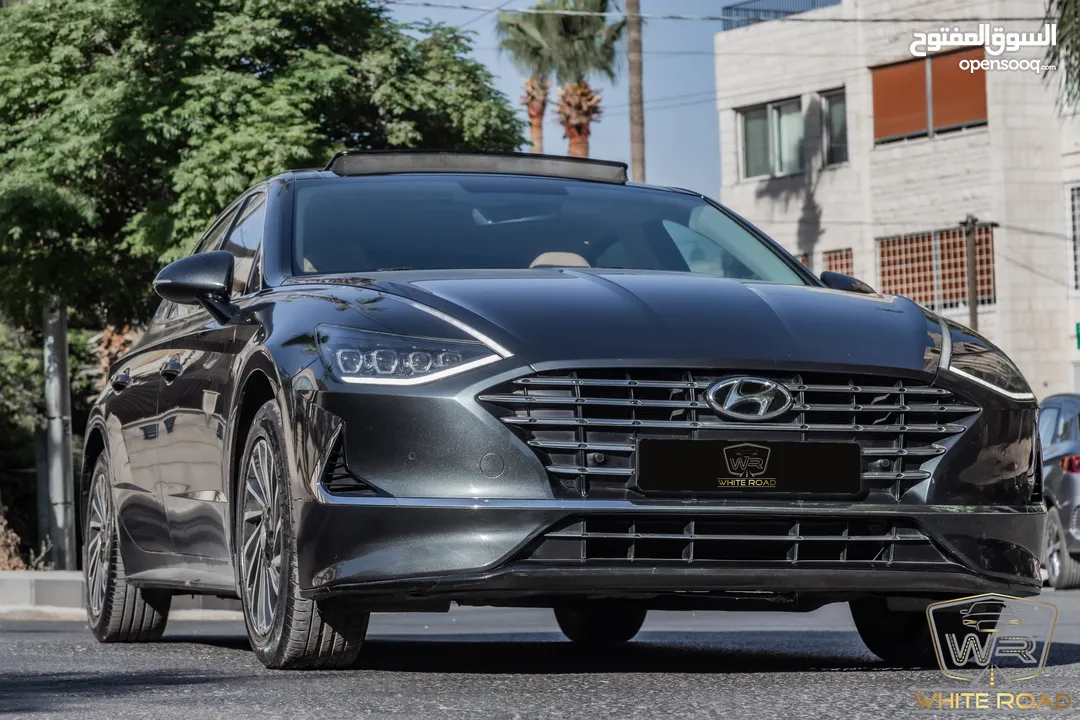 Hyundai Sonata 2022 Hybrid  يمكن التمويل بالتعاون مع المؤسسات المعتمدة لدى المعرض