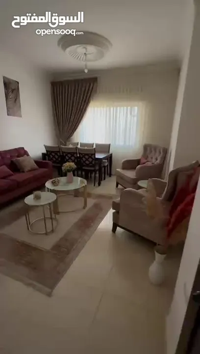 شقة سوبر ديلوكس مفروشة جديدة للايجار الشهري و السنوي في ارقى مناطق مرج الحمام بالقرب من دوار البكري