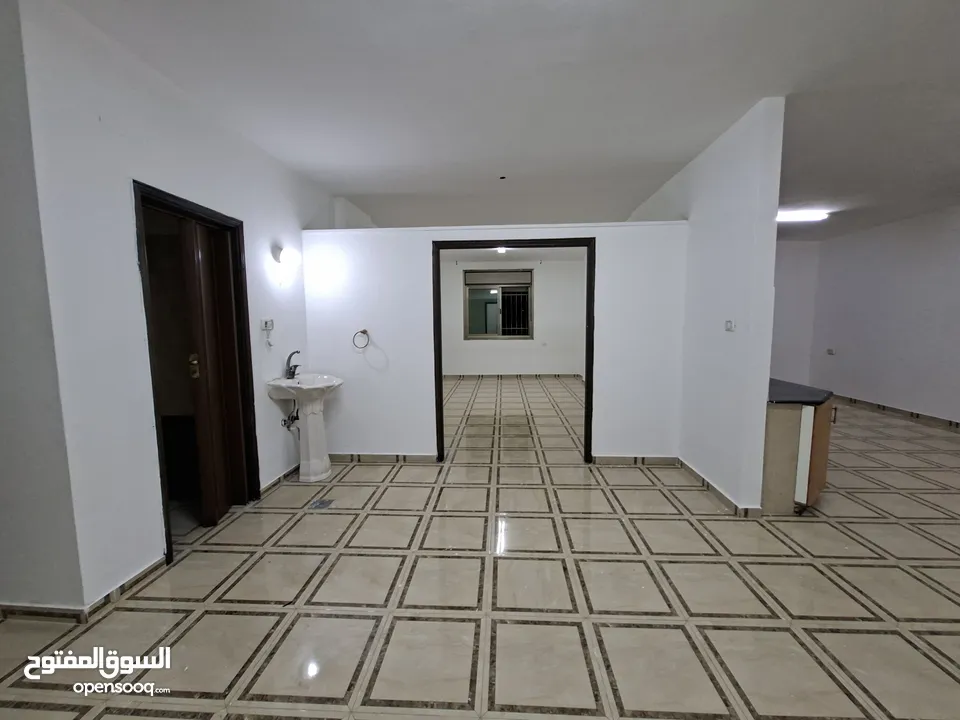 شقة لعائلة متوسطة اوعرسان جدد