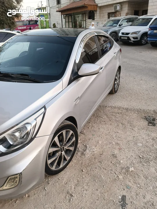 هونداي اكسنت ديزل ترخيص 2015