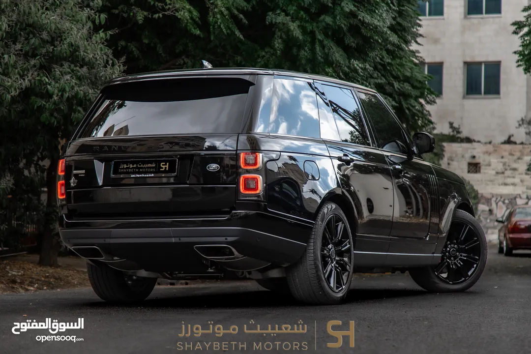 Range Rover Vogue Autobiography Plug in hybrid 2021 Black edition