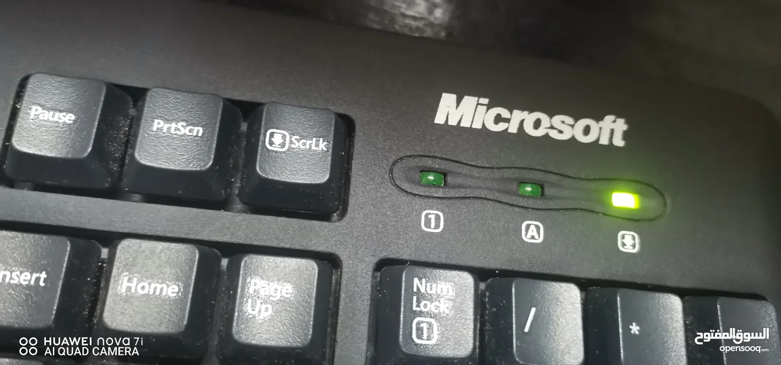 كيبورد Microsoft الأصلي
