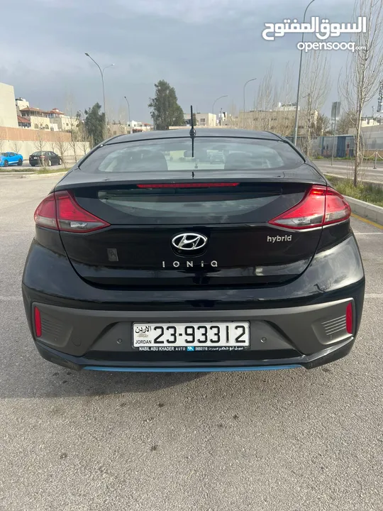 Black Hyundai Ioniq 2017