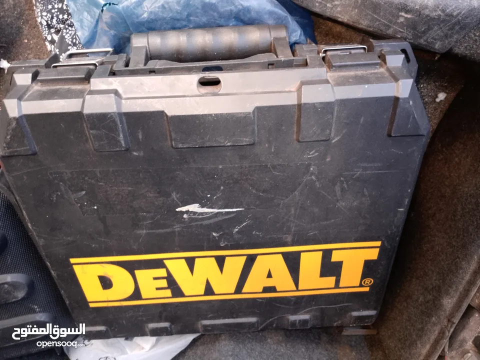 عدد درل درلات درل امريكي110 ماركه DEWALT عدد4 سعر البيع بالحبه