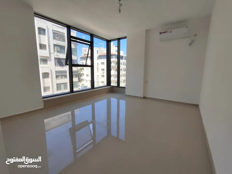 شقة جديدة غير مفروشة للايجار-الماصيون-قرب بن ازحيمان
