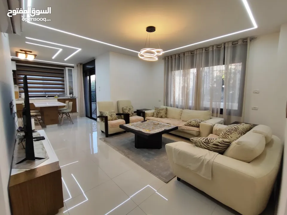 شقة مفروشة سوبر ديلوكس للإيجار – عين مصباح  قلب رام الله