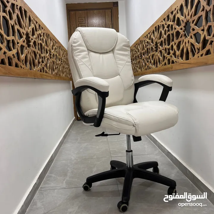 تميز بجلستك و خليها كلها راحة كراسي مدير موديل 2025 متانه عالية جلد برازيلي مكفول والسعر ببلاااااش