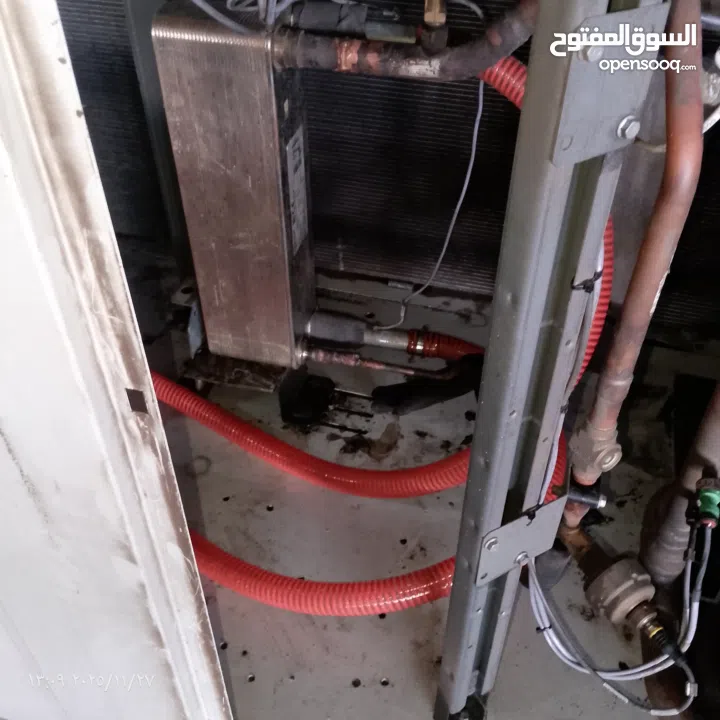 خدمة صيانة اجهزة تبريد صناعيه و تجاريه ومنزليه  وشفط هواء  وتكييف