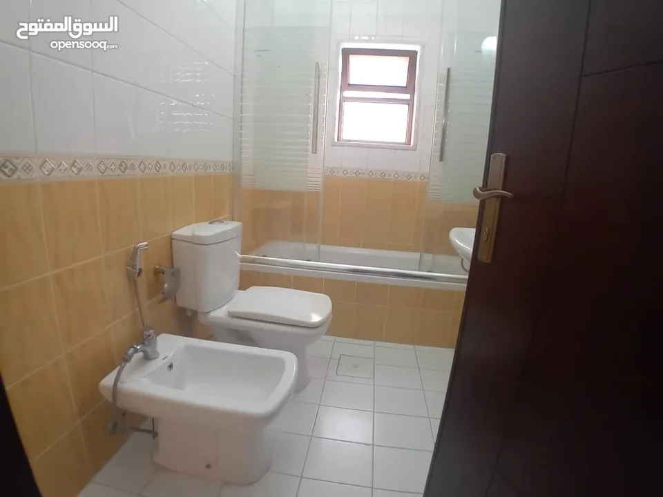 شقة فارغة - عرقوب خلدا - 3نوم 1ماستر - 196م