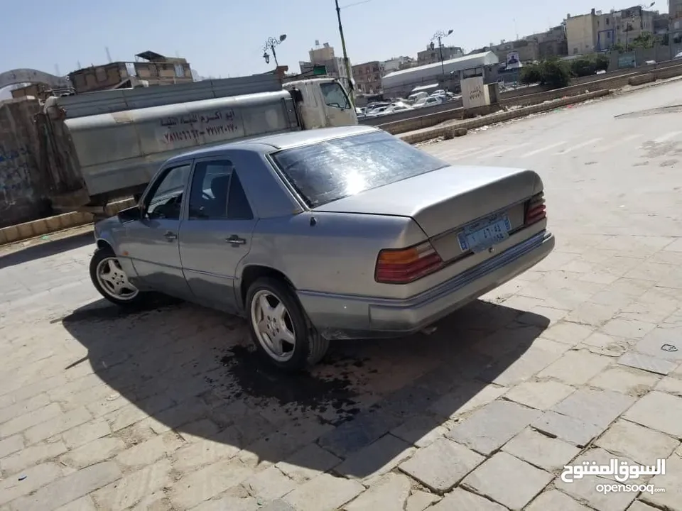 مرسيدس فئة E230 موديل 1993 وكاله ولك الفحص مضمون