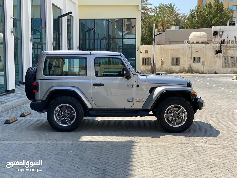 Jeep Wrangler Sahara 2021 (Silver)