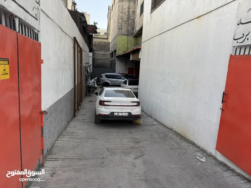 محل بودي كامل متكامل للبيع