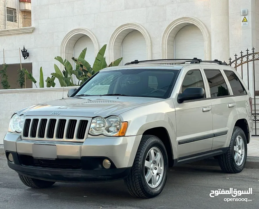 جيب جراند شيروكي لاريدو موديل 2008 مالك واحد فقط  7جيد ولا أي ملاحظه