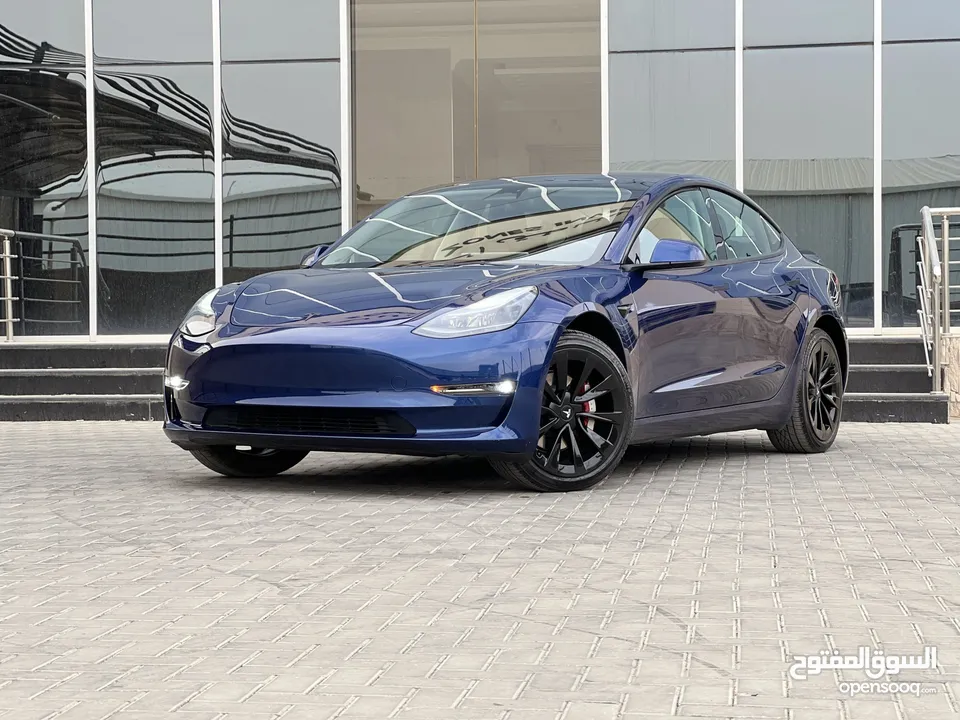 Tesla model 3 2023 فل كامل  تيسلا موديل 3 فحص كامل بسعر مغرري  لون كحلي جنط كبير اصليي  ايرباق اصلي