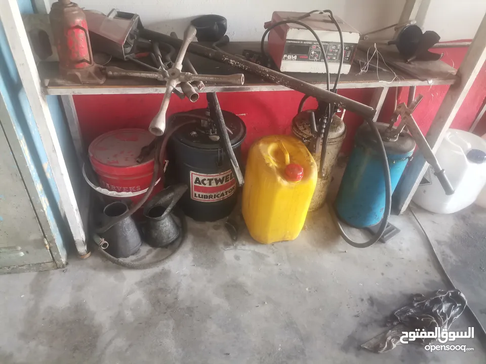 عدة محطه بناشر وغسيل سيارات للبيع