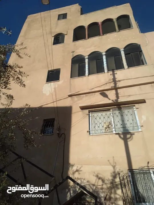 عمارة سكنية للبيع
