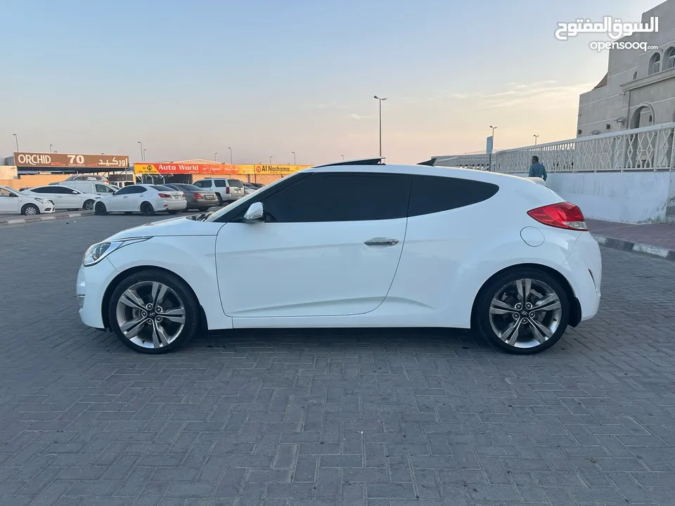 Hyundai veloster 2015 gcc full option panoramic sunroof super clean car