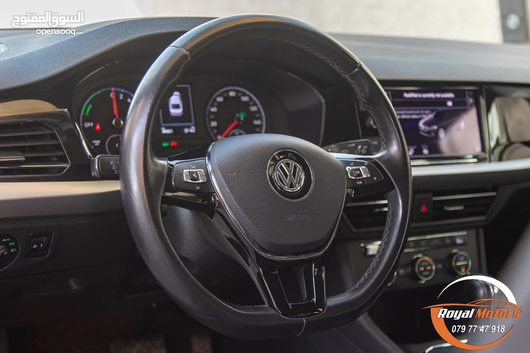 Volkswagen E-lavida 2019 Pro