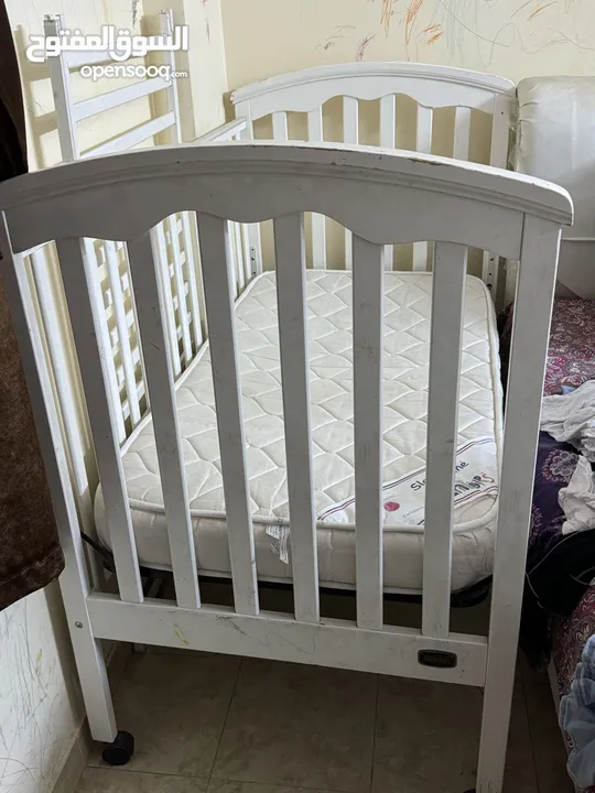 juniors Baby Cot with mattress excellent condition
