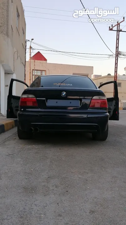 Bmw e39 دب