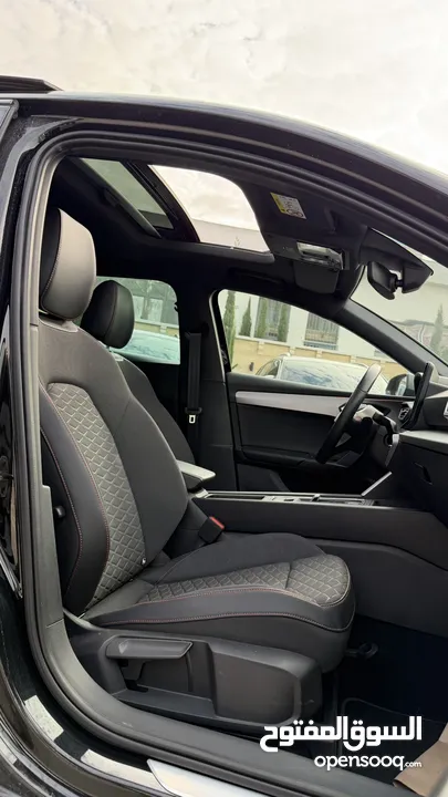 سيات ليون ترخيص 2022 محرك 1500 بنزين جير أوتوماتيك 150 حصان